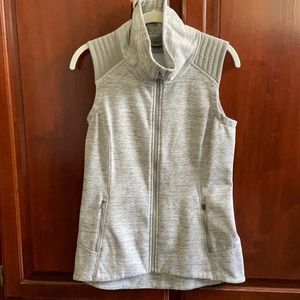 Athleta vest